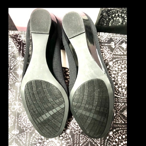 BASIC EDITION earlena women’s dress/casual shoes  2in wedge black size 5 NWT - Picture 9 of 12
